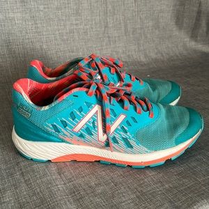 NEW BALANCE Urge Fuel Core Running Shoes
